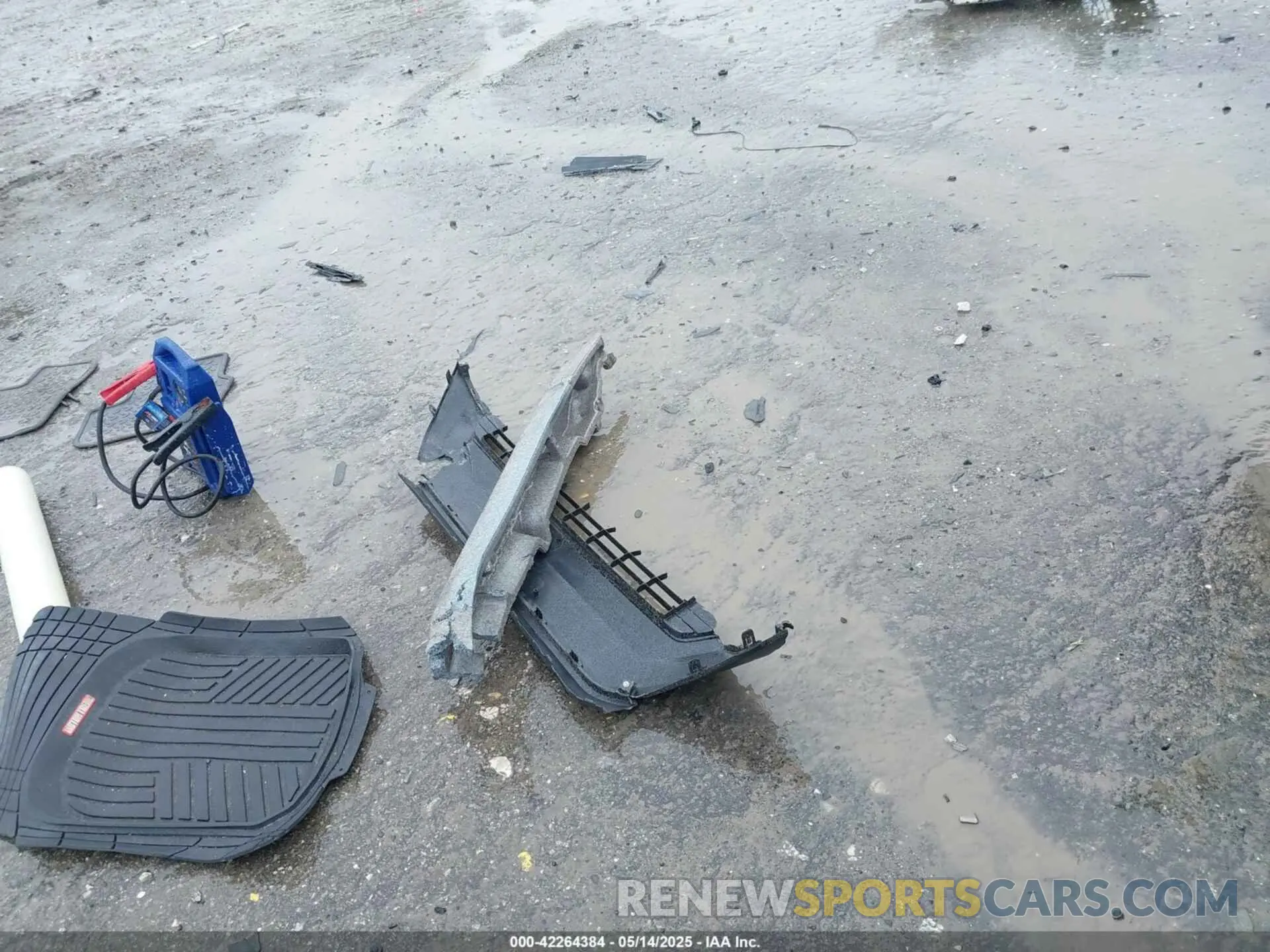 12 Photograph of a damaged car 2T3G1RFV7MC184178 TOYOTA RAV4 2021