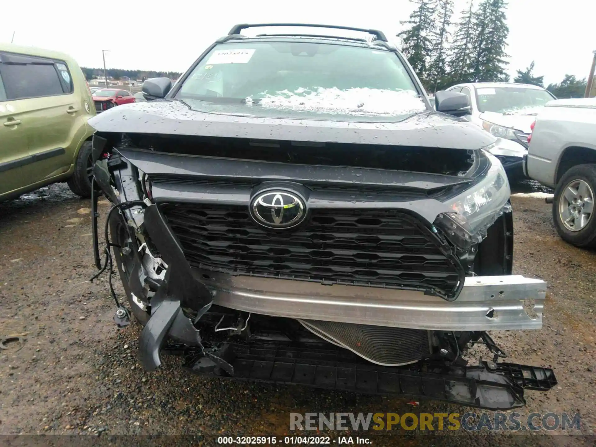 6 Photograph of a damaged car 2T3G1RFV7MC190725 TOYOTA RAV4 2021