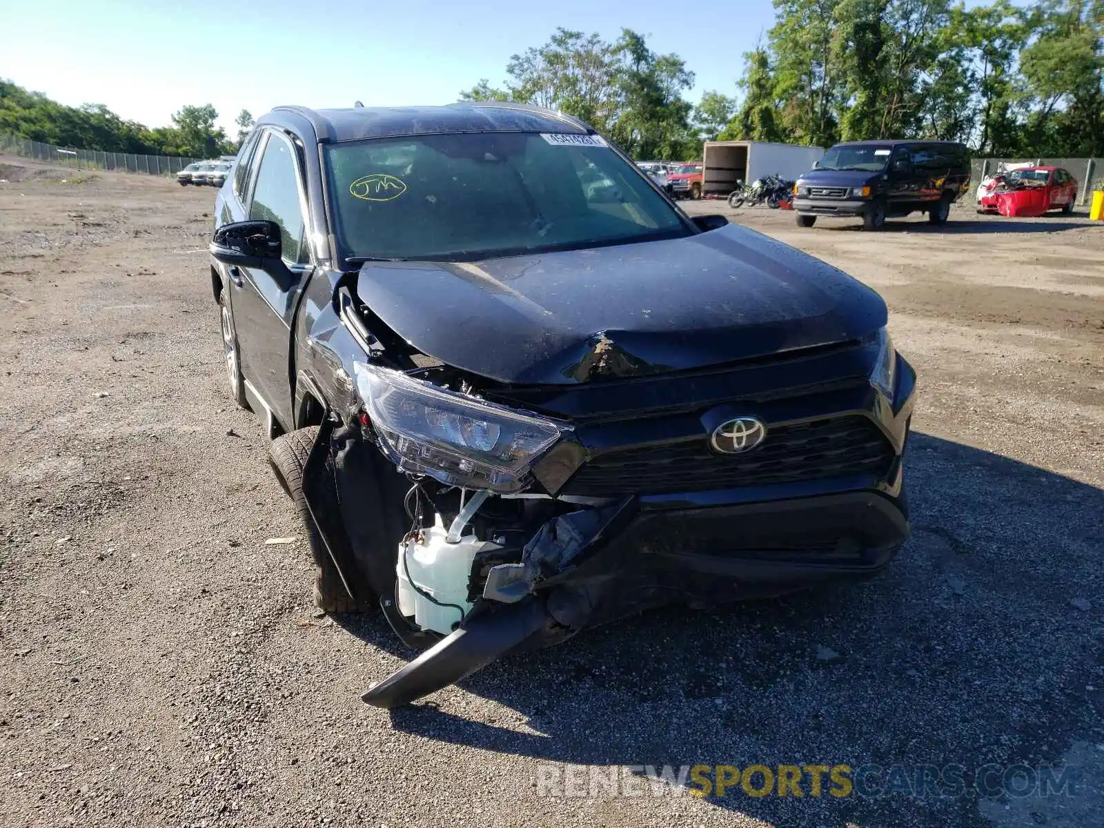 1 Photograph of a damaged car 2T3G1RFV7MC195326 TOYOTA RAV4 2021