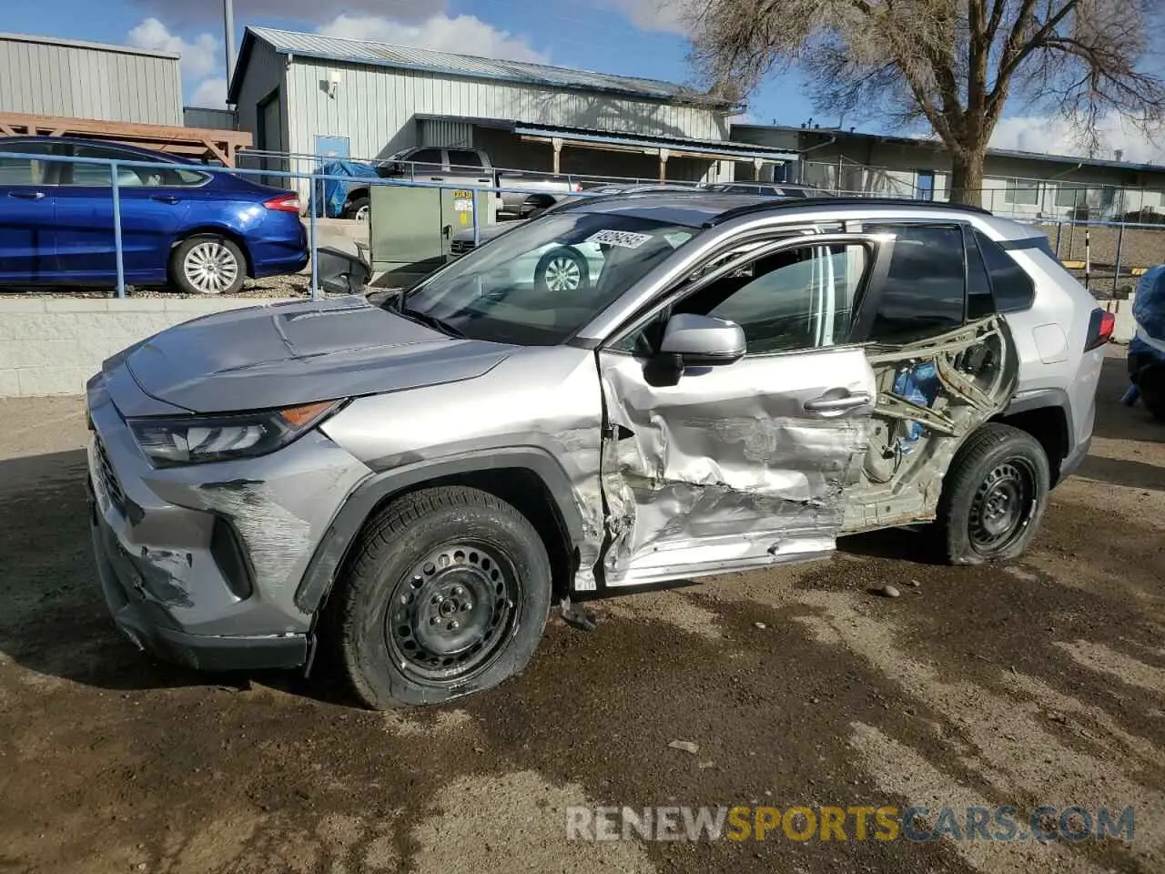 1 Photograph of a damaged car 2T3G1RFV7MC233203 TOYOTA RAV4 2021