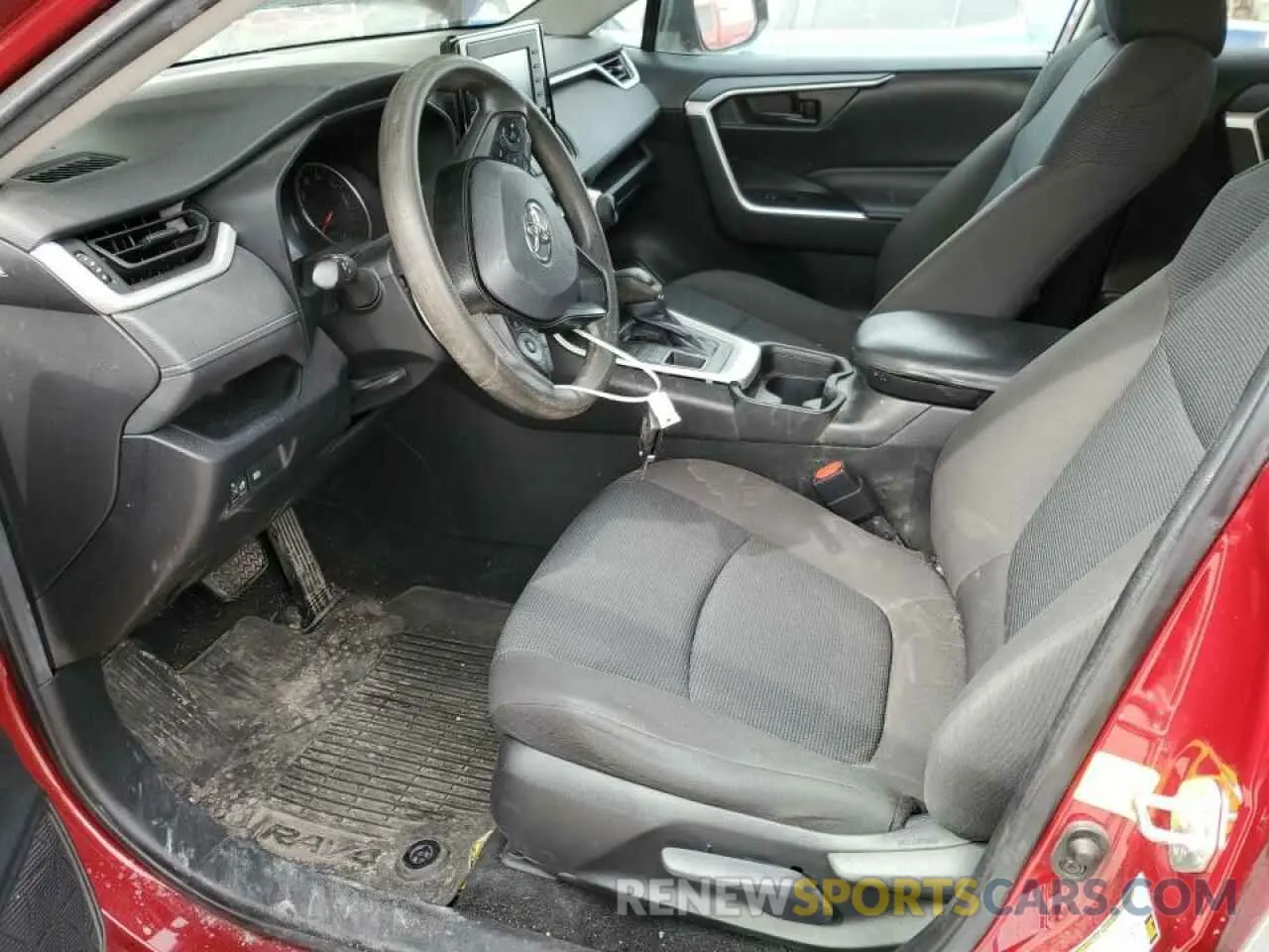 7 Photograph of a damaged car 2T3G1RFV7MW240764 TOYOTA RAV4 2021