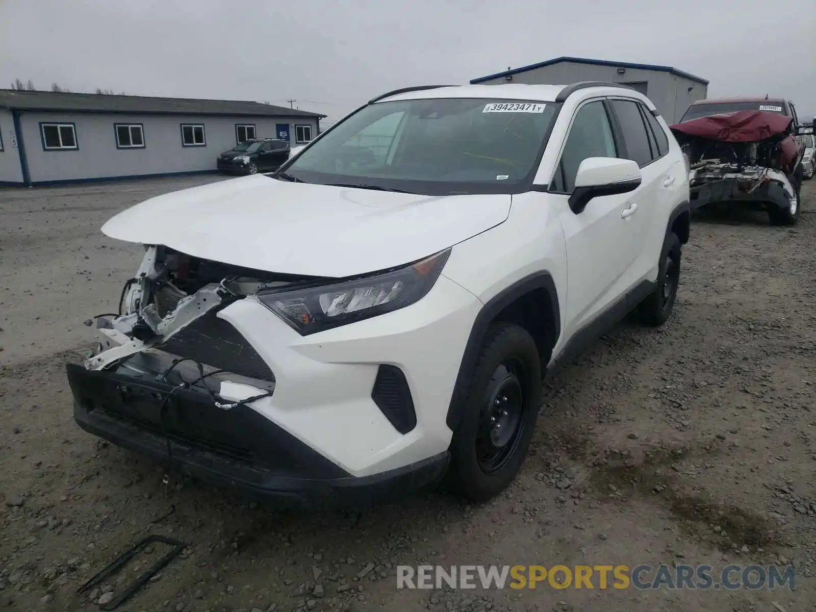 2 Photograph of a damaged car 2T3G1RFV8MC151965 TOYOTA RAV4 2021