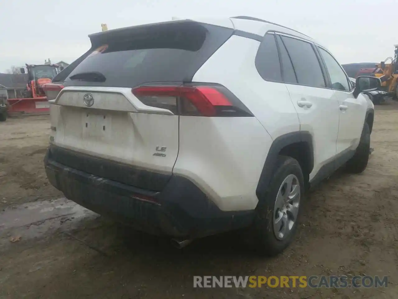 4 Photograph of a damaged car 2T3G1RFV8MC182939 TOYOTA RAV4 2021