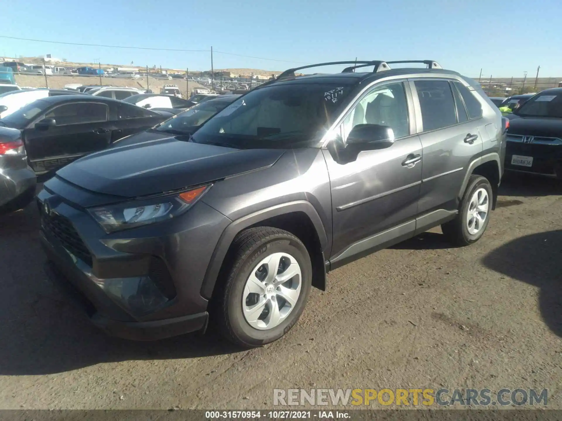 2 Photograph of a damaged car 2T3G1RFV8MC223425 TOYOTA RAV4 2021