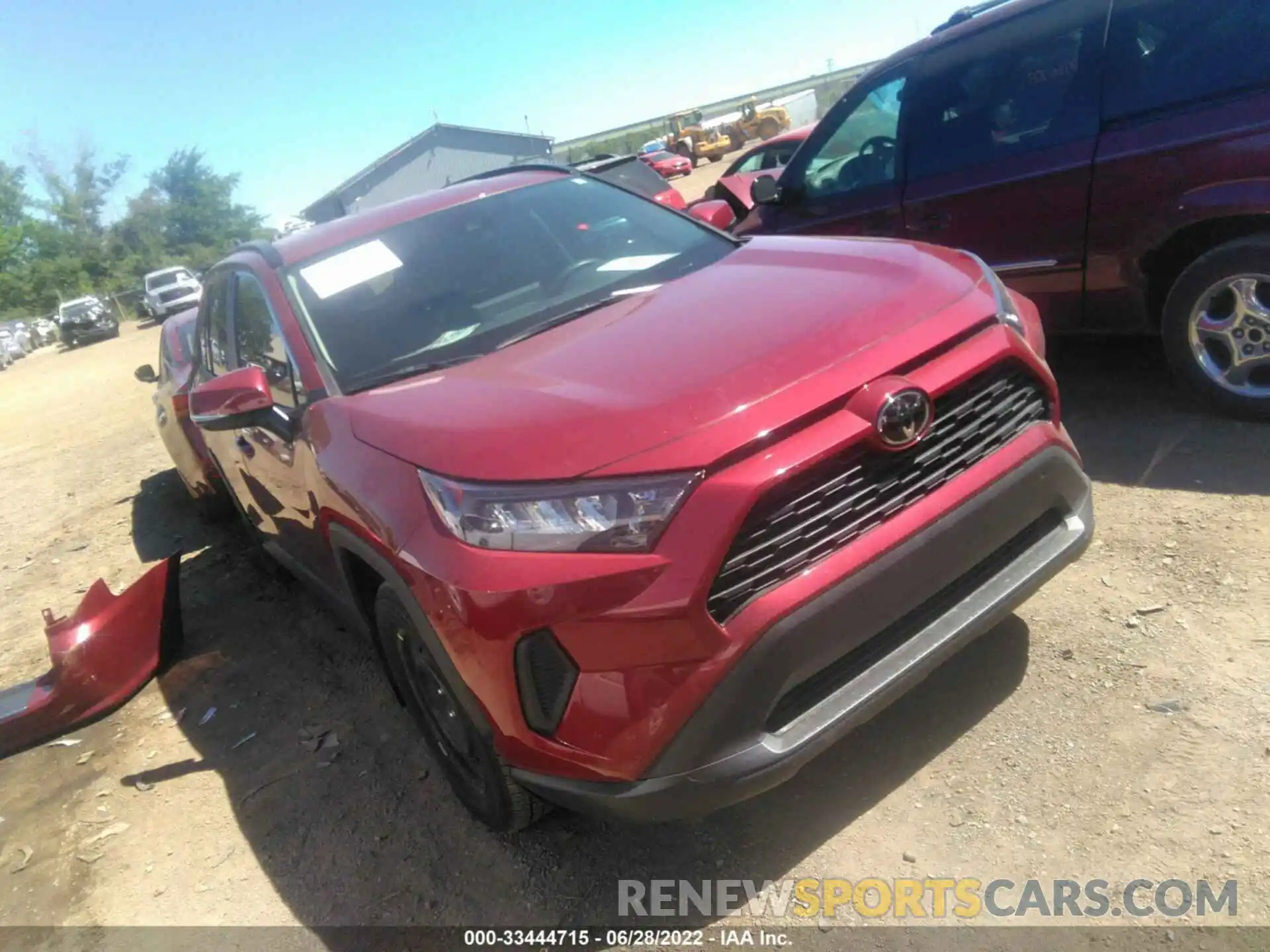 1 Photograph of a damaged car 2T3G1RFV8MW178789 TOYOTA RAV4 2021