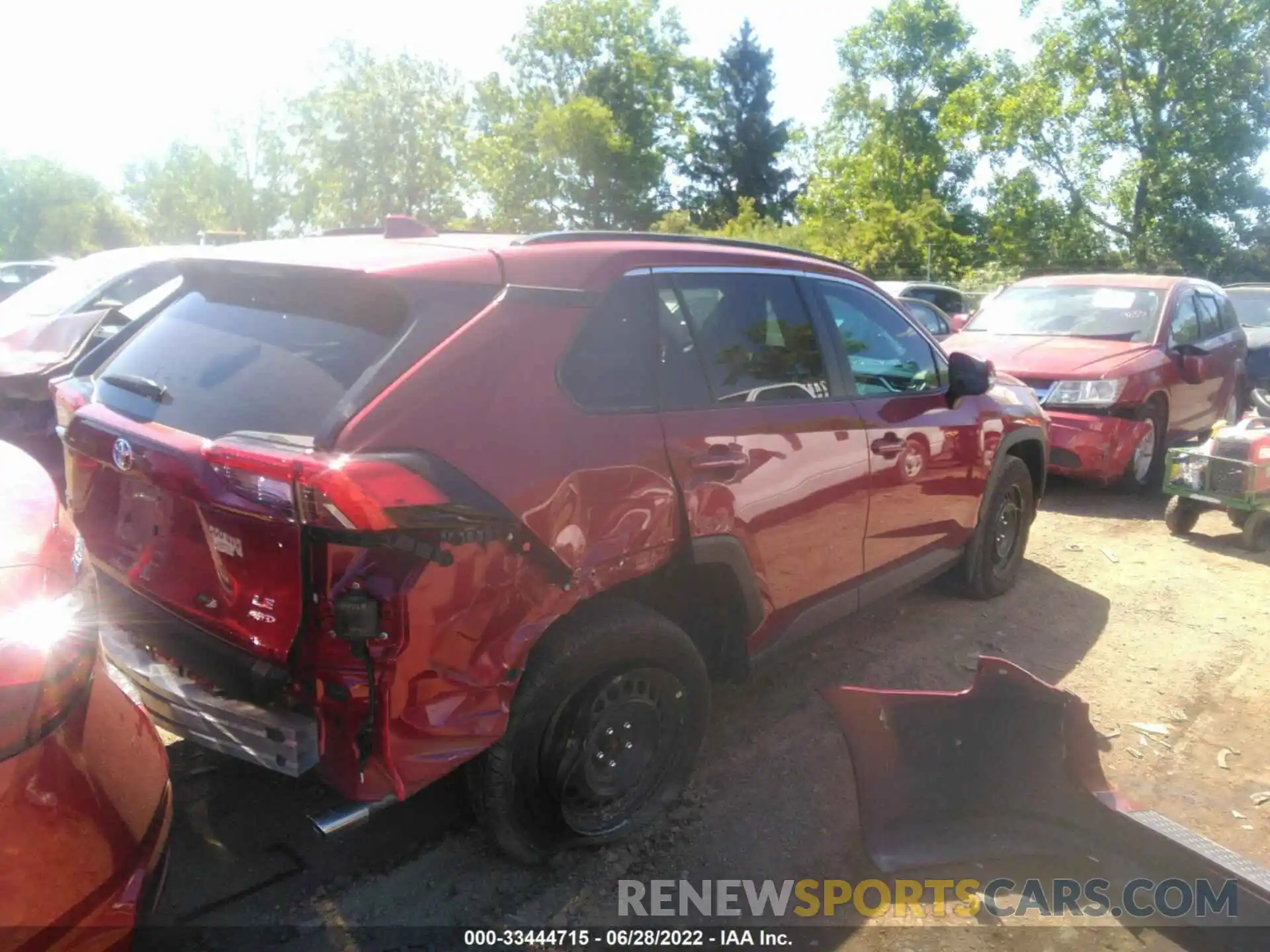 4 Photograph of a damaged car 2T3G1RFV8MW178789 TOYOTA RAV4 2021