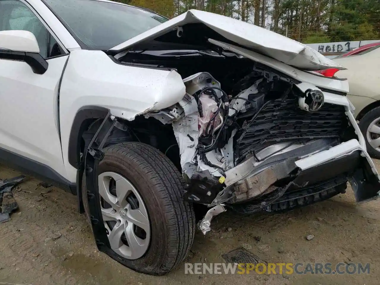 9 Photograph of a damaged car 2T3G1RFV8MW210429 TOYOTA RAV4 2021