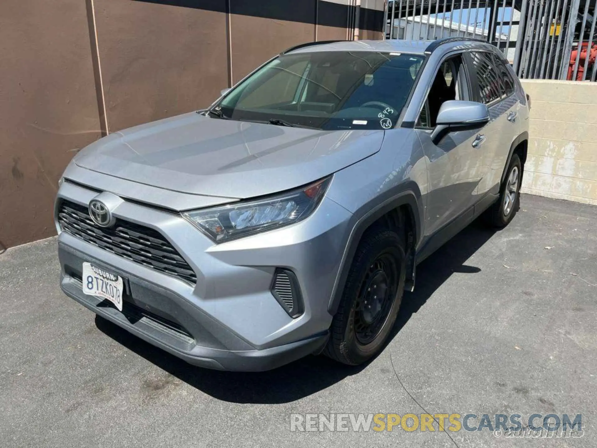 10 Photograph of a damaged car 2T3G1RFV9MC160271 TOYOTA RAV4 2021