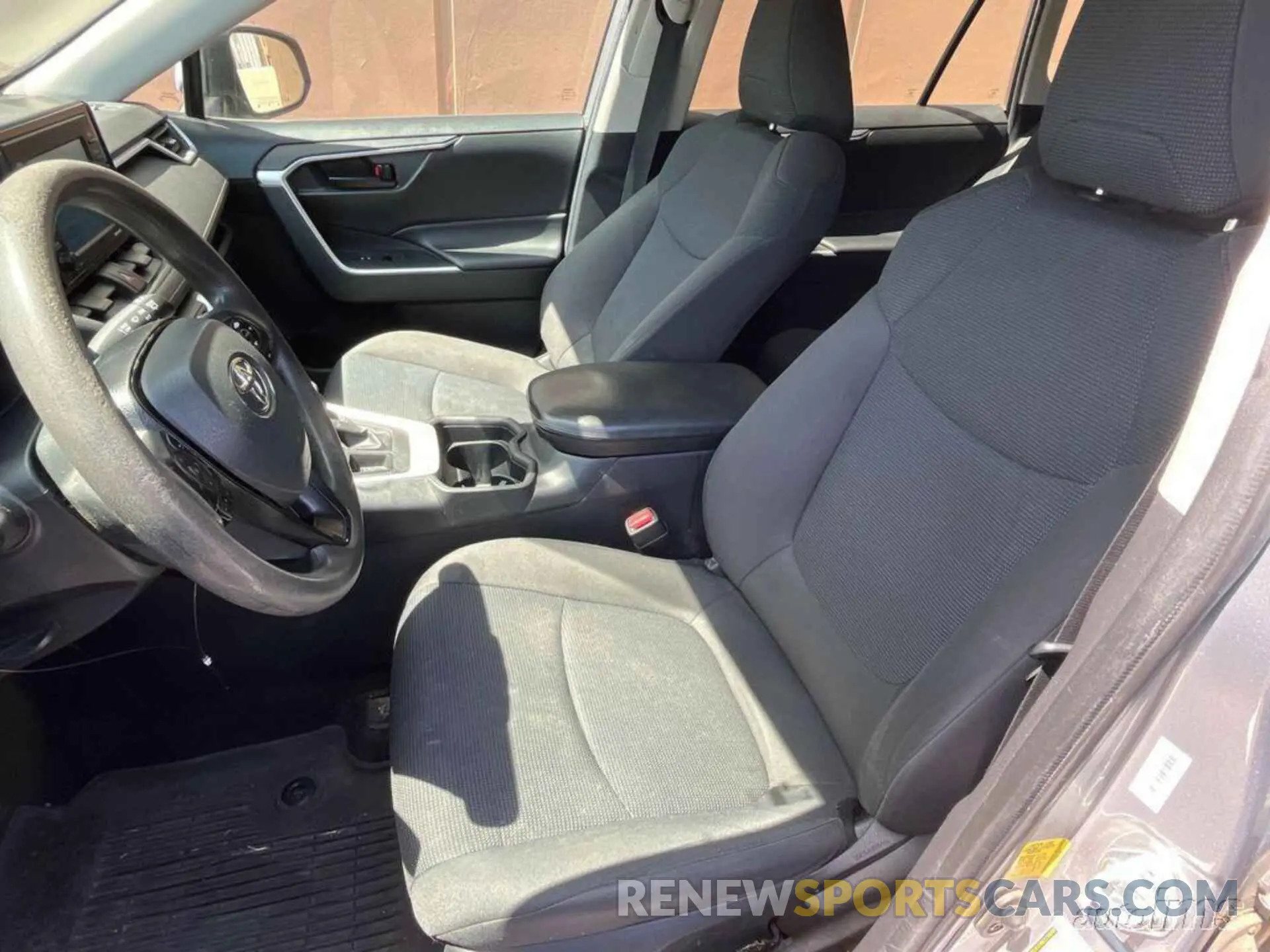 2 Photograph of a damaged car 2T3G1RFV9MC160271 TOYOTA RAV4 2021