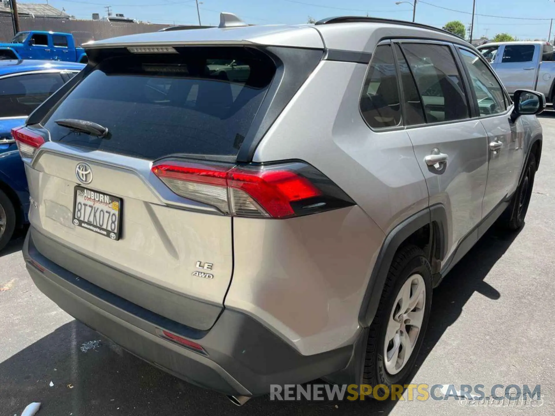 8 Photograph of a damaged car 2T3G1RFV9MC160271 TOYOTA RAV4 2021
