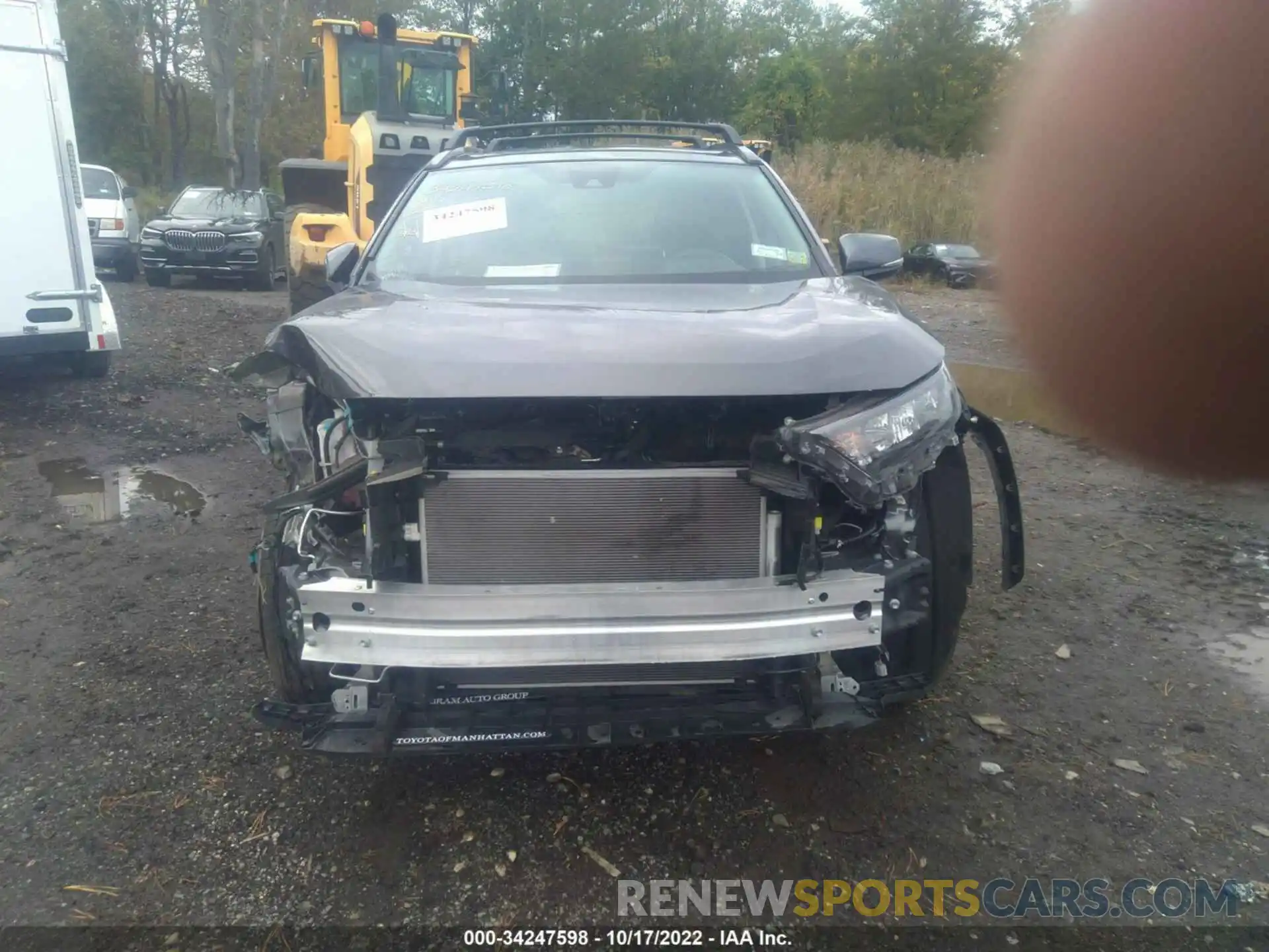 6 Photograph of a damaged car 2T3G1RFV9MC233087 TOYOTA RAV4 2021