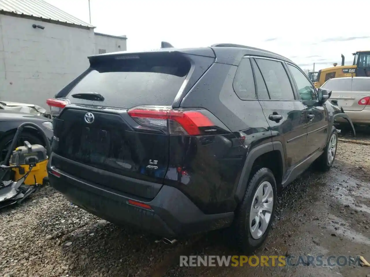 4 Photograph of a damaged car 2T3G1RFV9MC233638 TOYOTA RAV4 2021