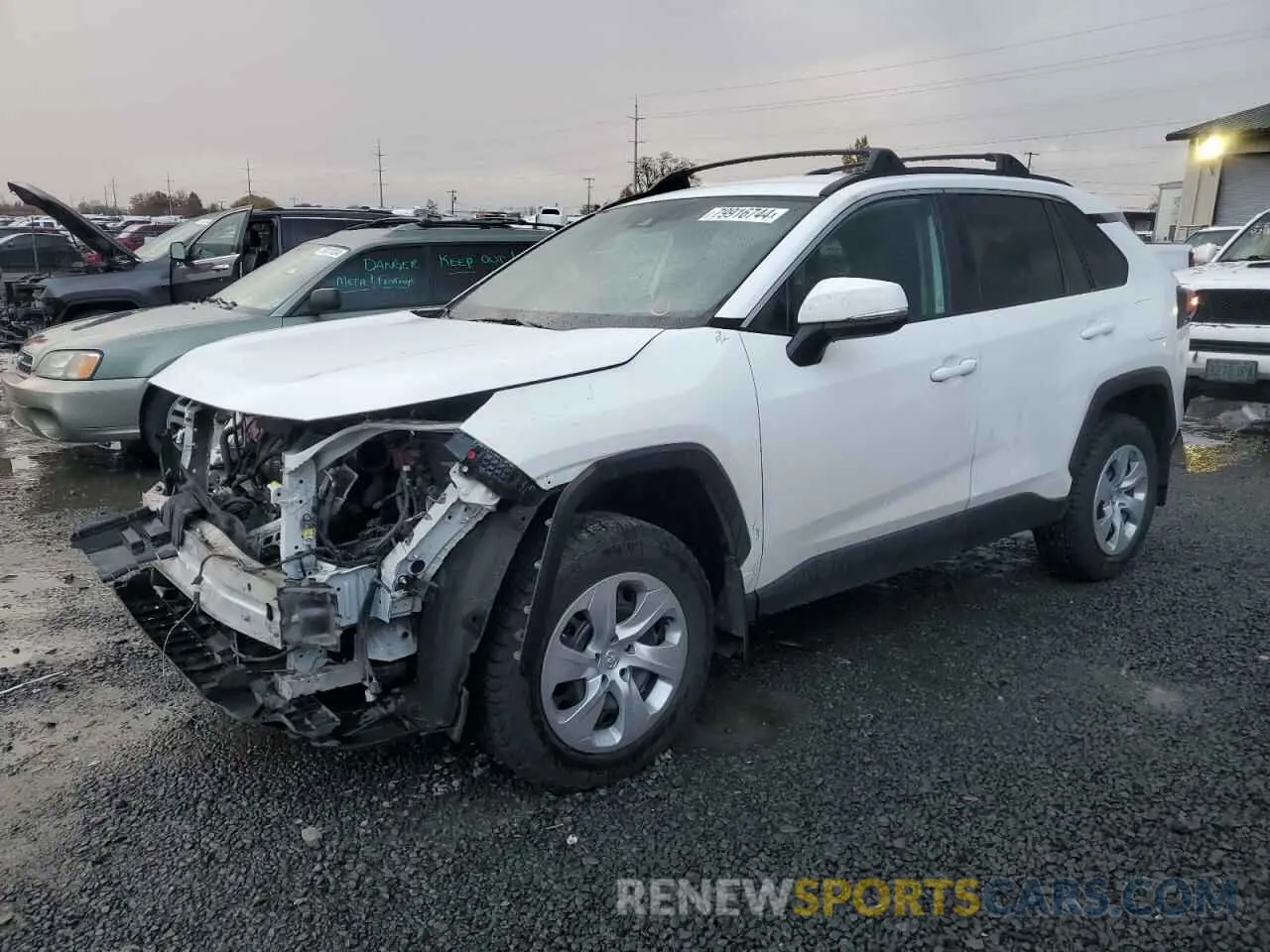1 Photograph of a damaged car 2T3G1RFVXMC159064 TOYOTA RAV4 2021