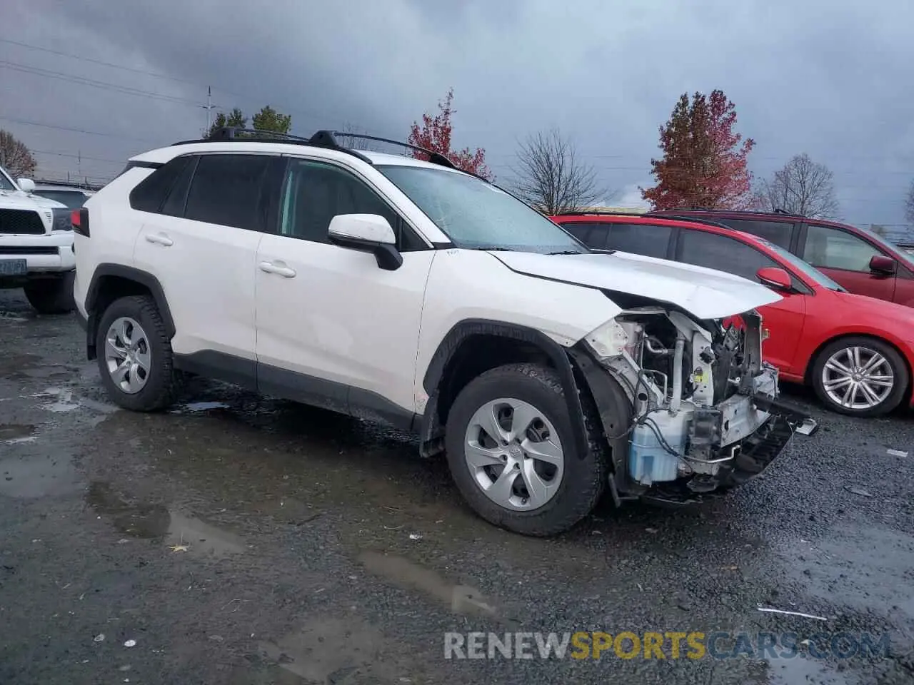 4 Photograph of a damaged car 2T3G1RFVXMC159064 TOYOTA RAV4 2021