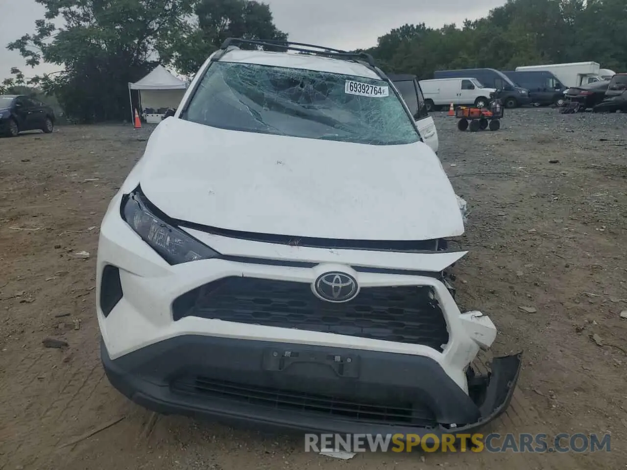 5 Photograph of a damaged car 2T3G1RFVXMC166869 TOYOTA RAV4 2021