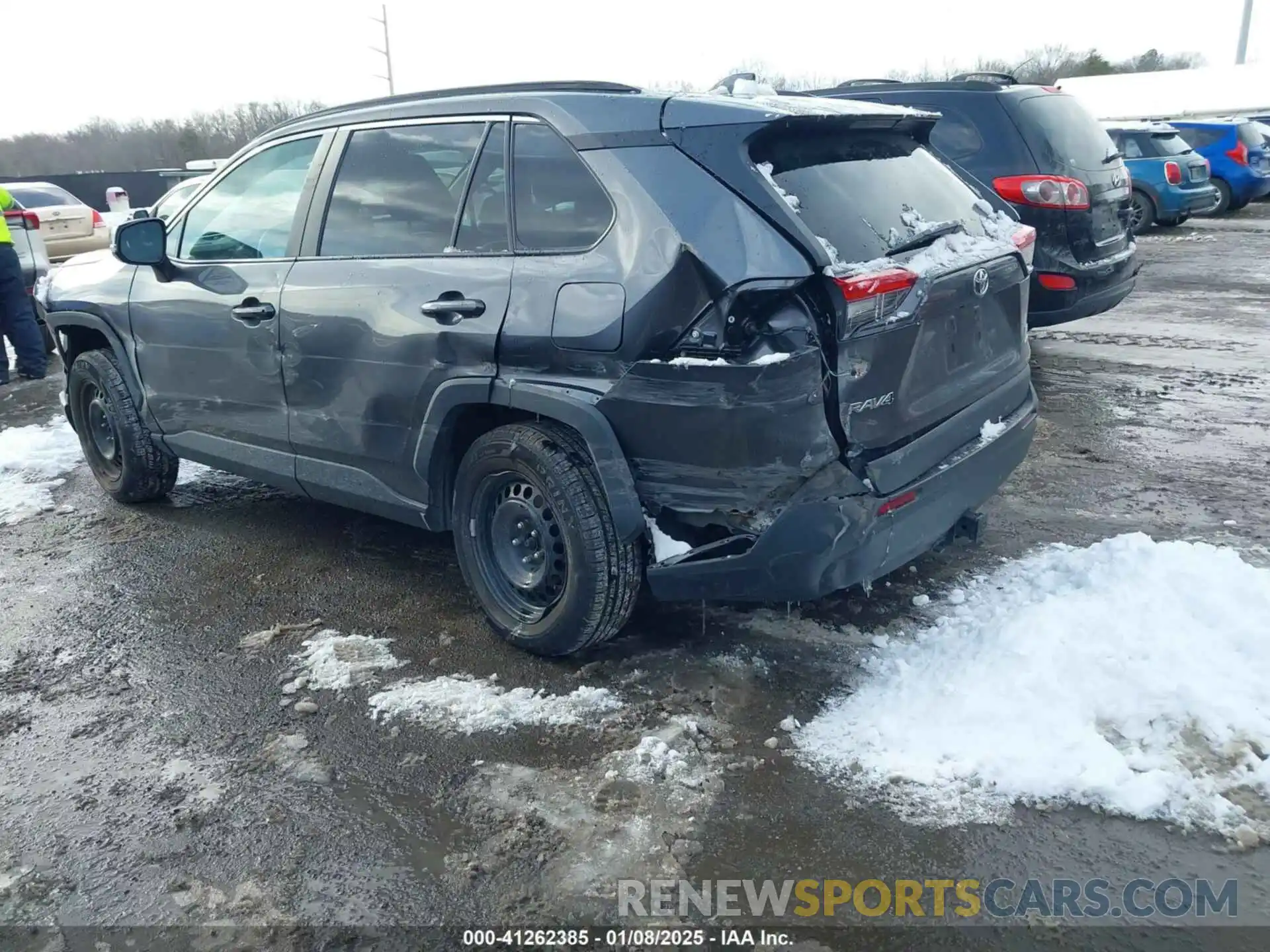 3 Photograph of a damaged car 2T3G1RFVXMC184630 TOYOTA RAV4 2021