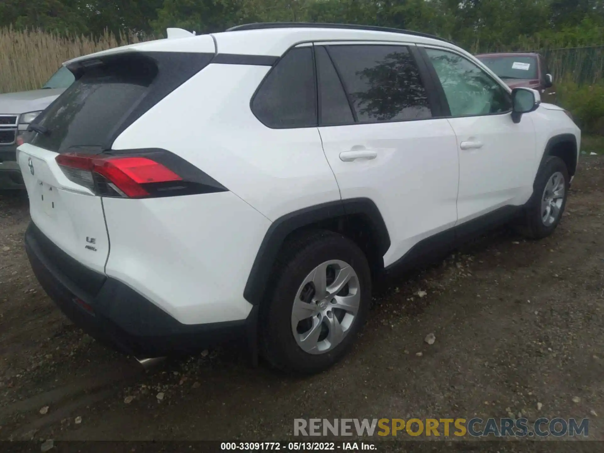 4 Photograph of a damaged car 2T3G1RFVXMC228609 TOYOTA RAV4 2021