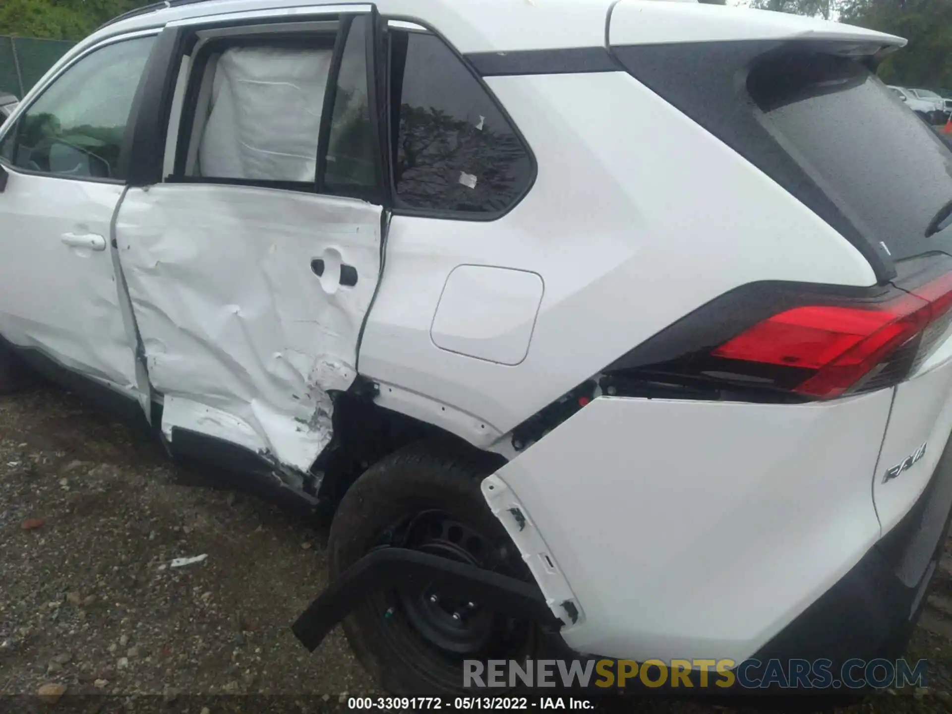 6 Photograph of a damaged car 2T3G1RFVXMC228609 TOYOTA RAV4 2021