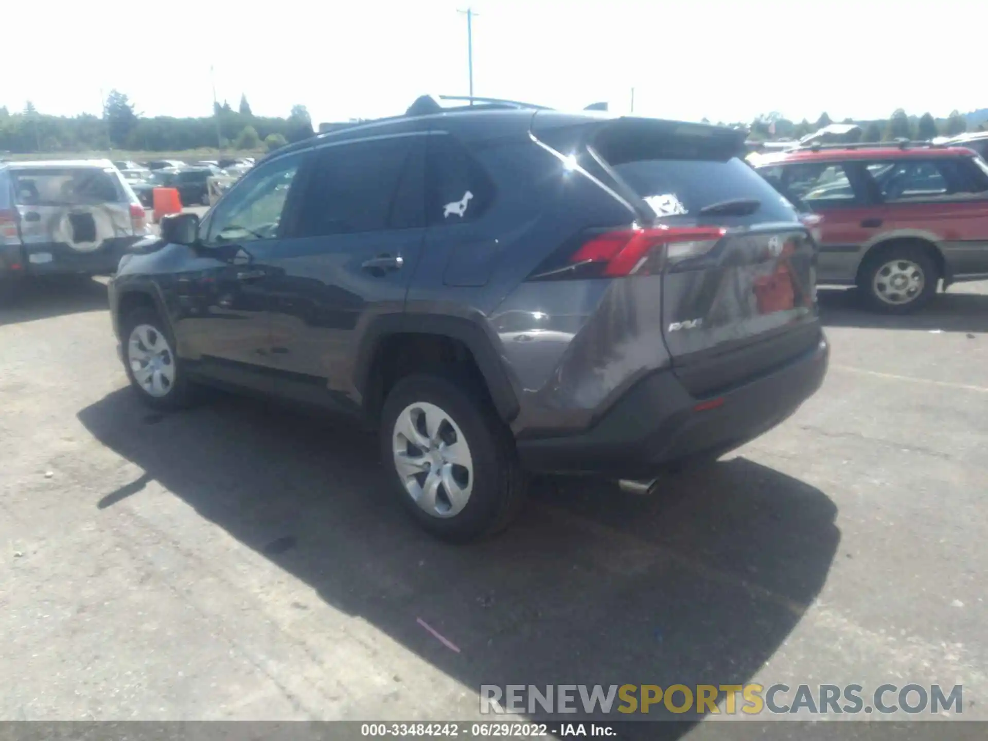 3 Photograph of a damaged car 2T3G1RFVXMC236161 TOYOTA RAV4 2021