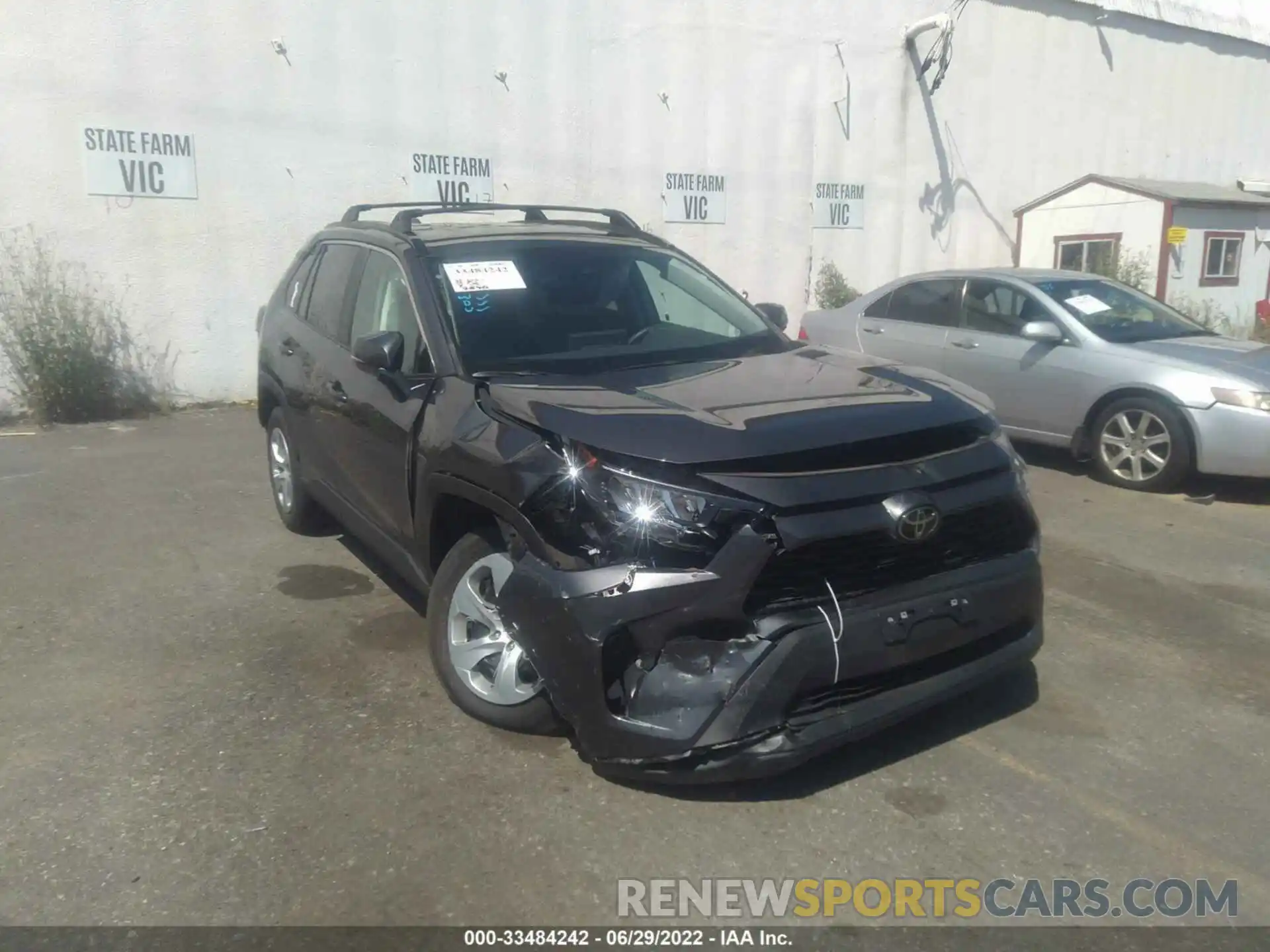 6 Photograph of a damaged car 2T3G1RFVXMC236161 TOYOTA RAV4 2021