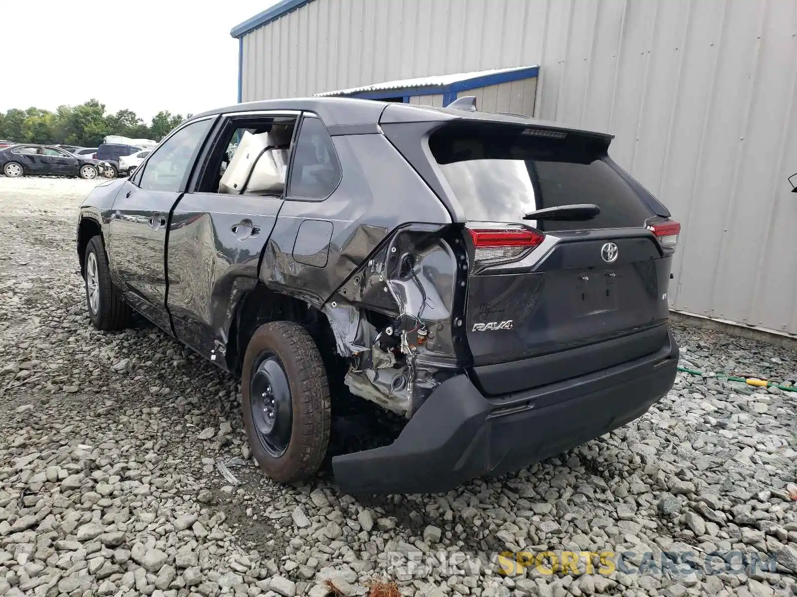 3 Photograph of a damaged car 2T3H1RFV0MC103669 TOYOTA RAV4 2021