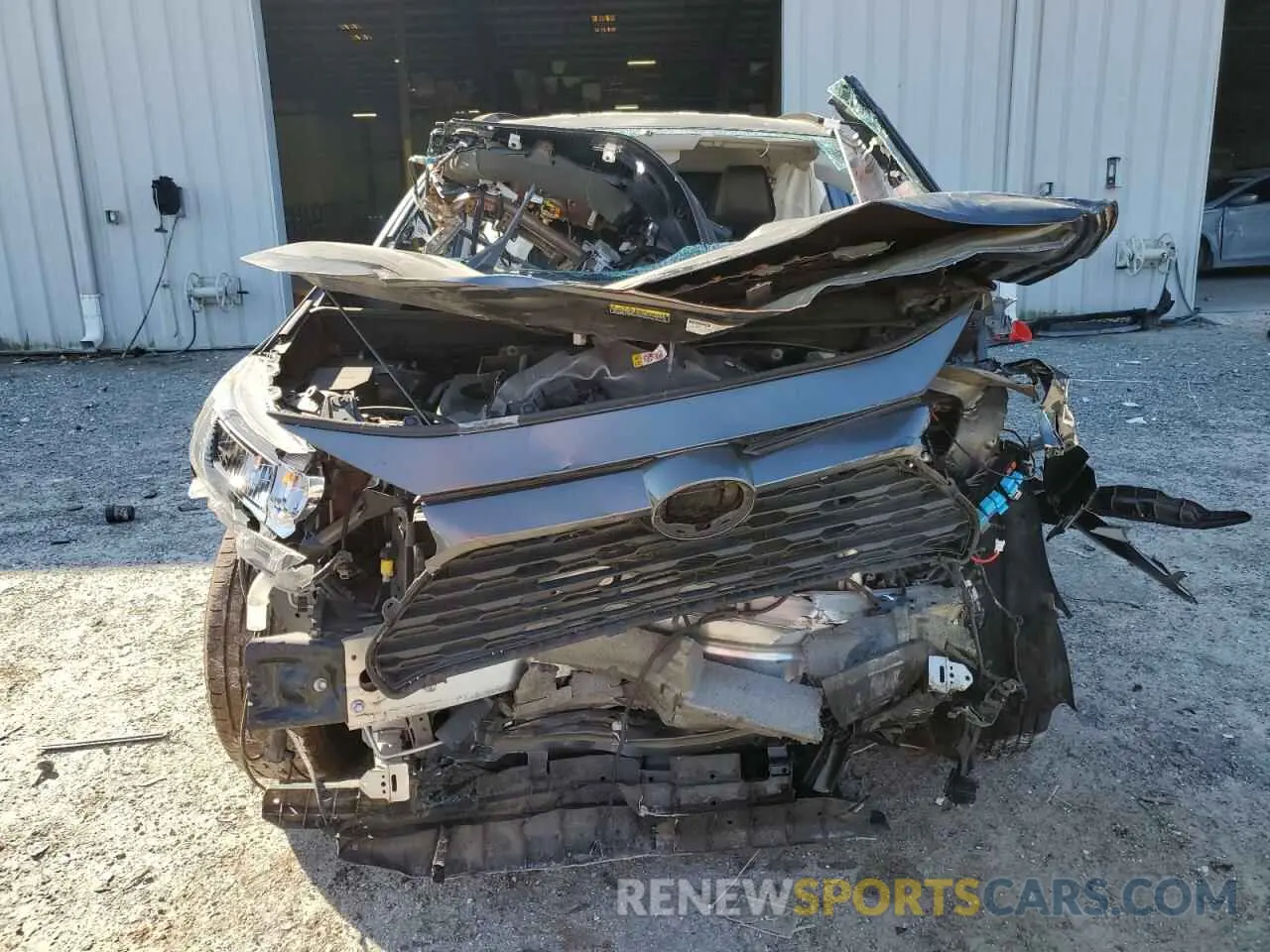 5 Photograph of a damaged car 2T3H1RFV0MC107690 TOYOTA RAV4 2021