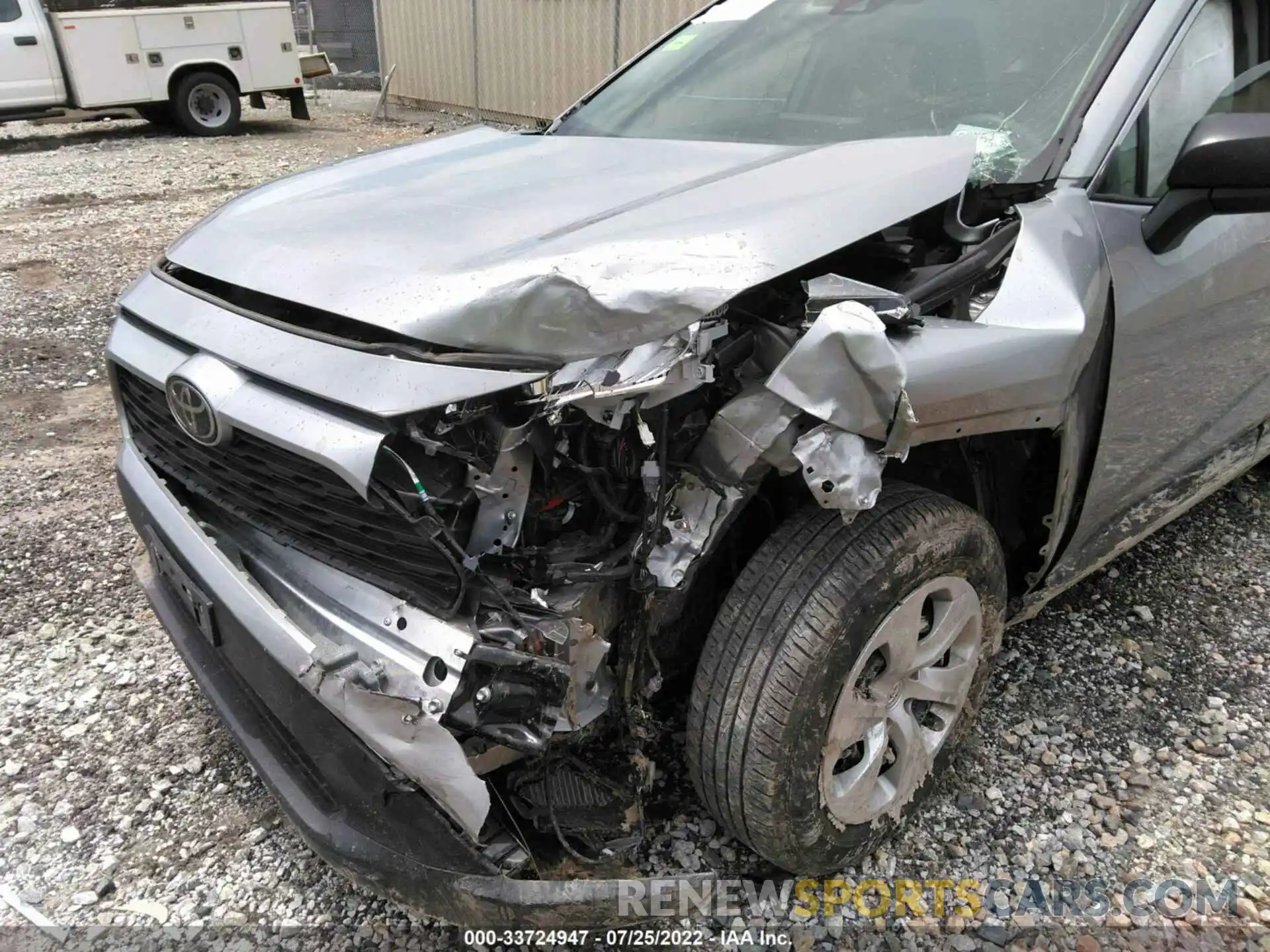 6 Photograph of a damaged car 2T3H1RFV0MC108550 TOYOTA RAV4 2021