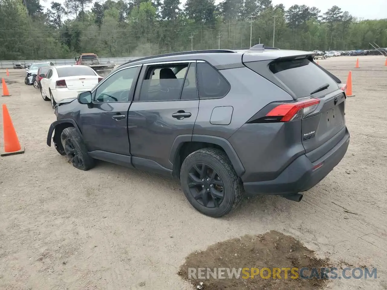 2 Photograph of a damaged car 2T3H1RFV0MC122061 TOYOTA RAV4 2021