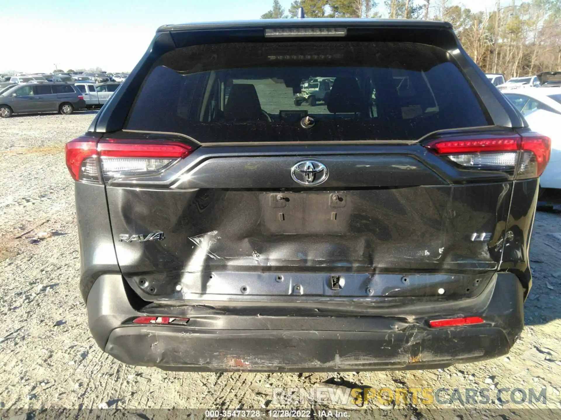 6 Photograph of a damaged car 2T3H1RFV0MC122092 TOYOTA RAV4 2021