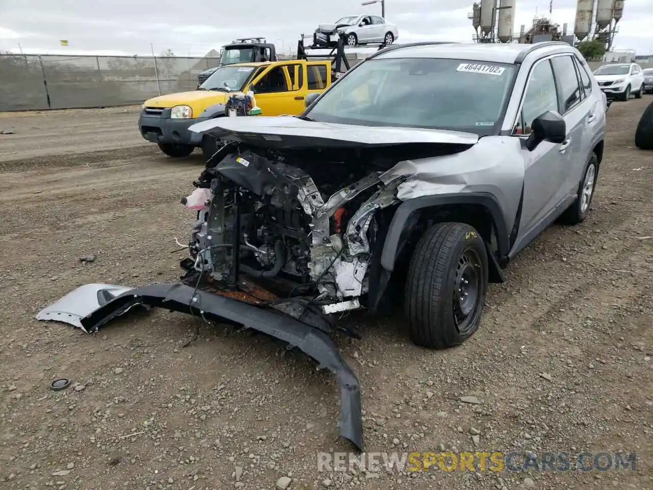 2 Photograph of a damaged car 2T3H1RFV0MC124442 TOYOTA RAV4 2021