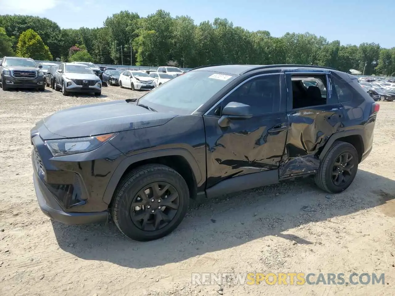 1 Photograph of a damaged car 2T3H1RFV0MC127860 TOYOTA RAV4 2021