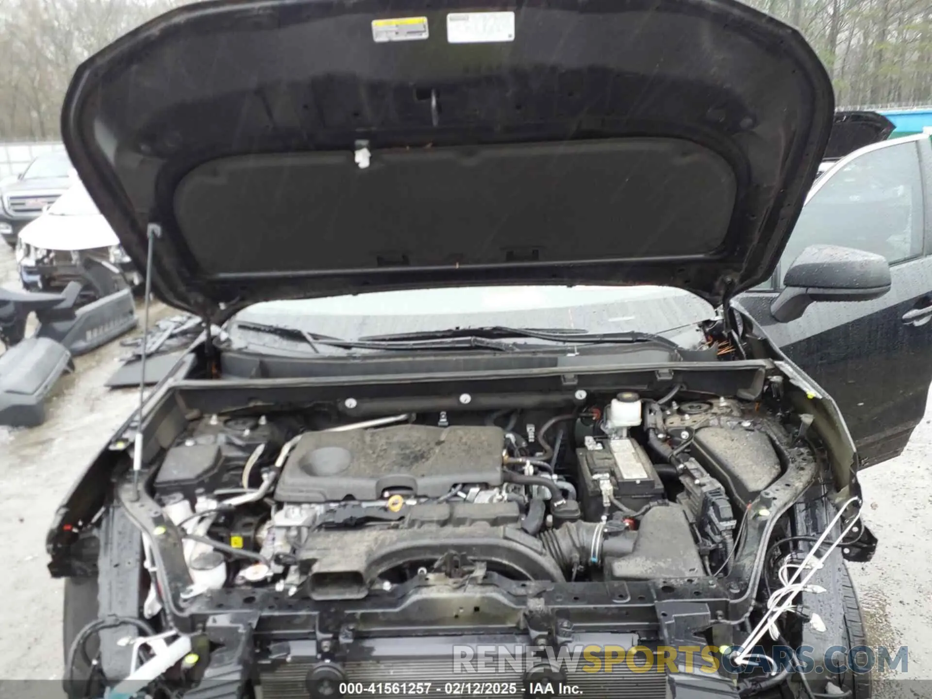 10 Photograph of a damaged car 2T3H1RFV0MC137823 TOYOTA RAV4 2021