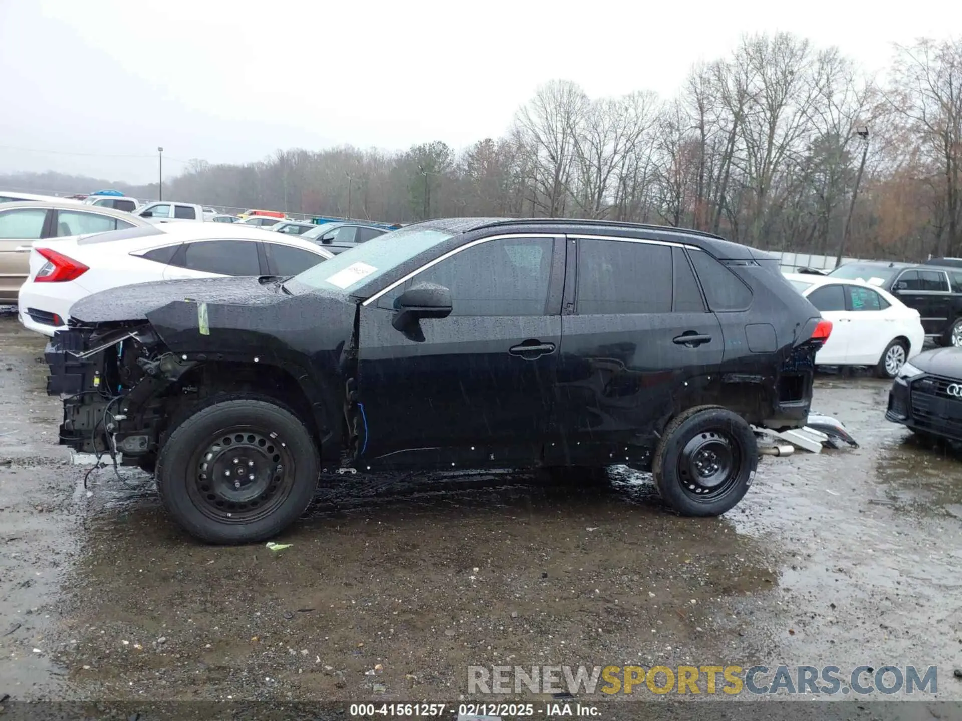 15 Photograph of a damaged car 2T3H1RFV0MC137823 TOYOTA RAV4 2021