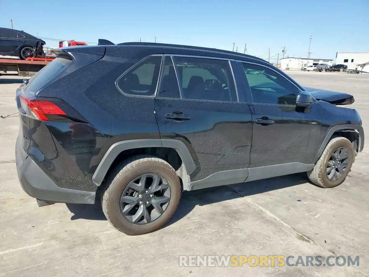 3 Photograph of a damaged car 2T3H1RFV0MC138910 TOYOTA RAV4 2021