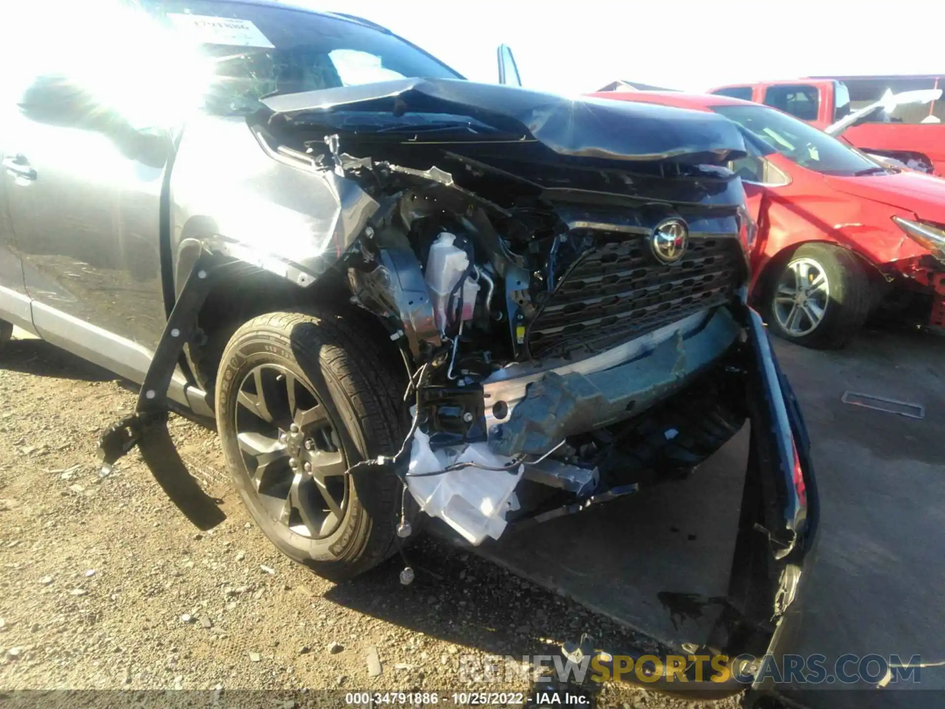 6 Photograph of a damaged car 2T3H1RFV0MC142763 TOYOTA RAV4 2021