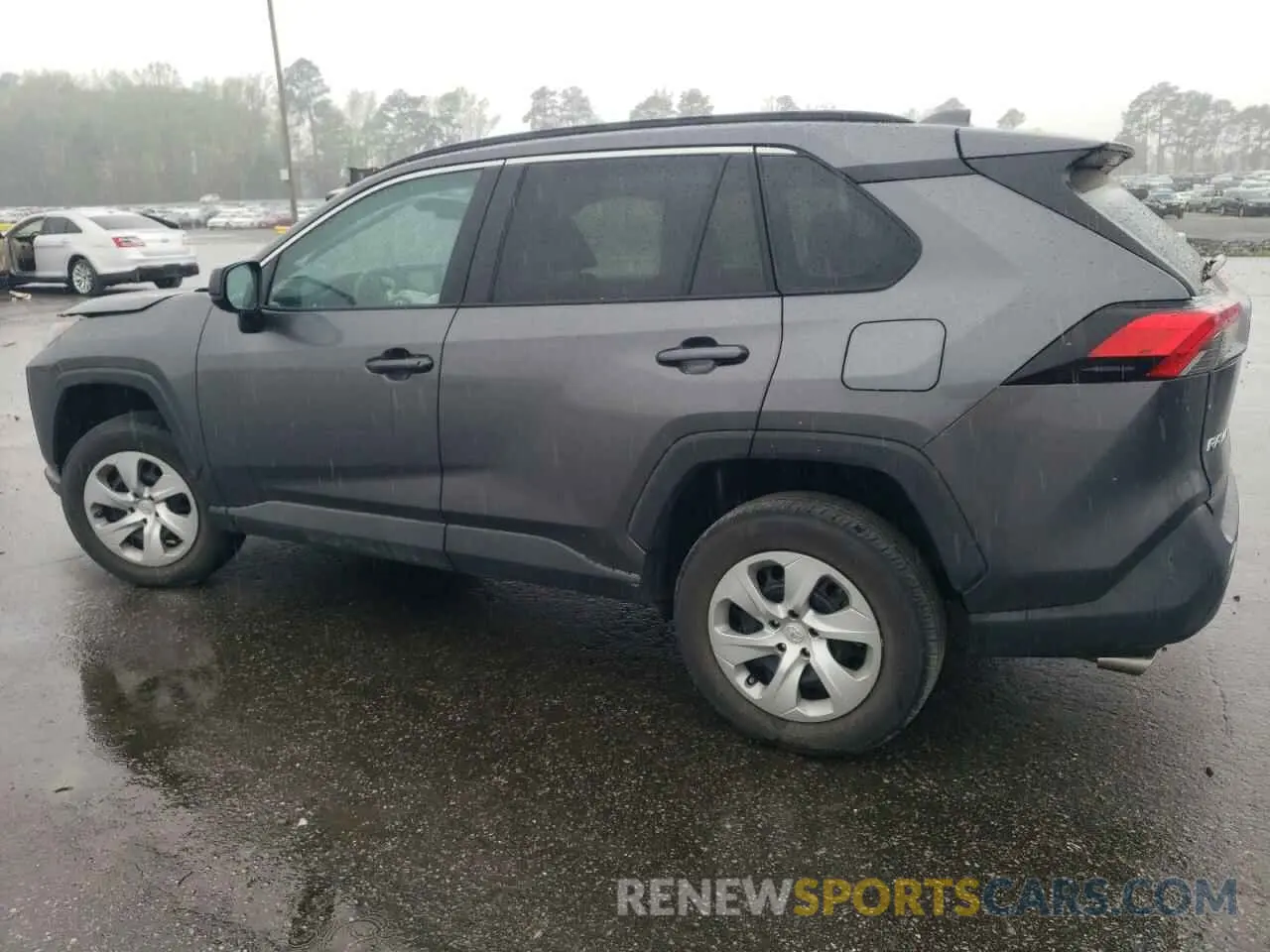 2 Photograph of a damaged car 2T3H1RFV0MC147915 TOYOTA RAV4 2021