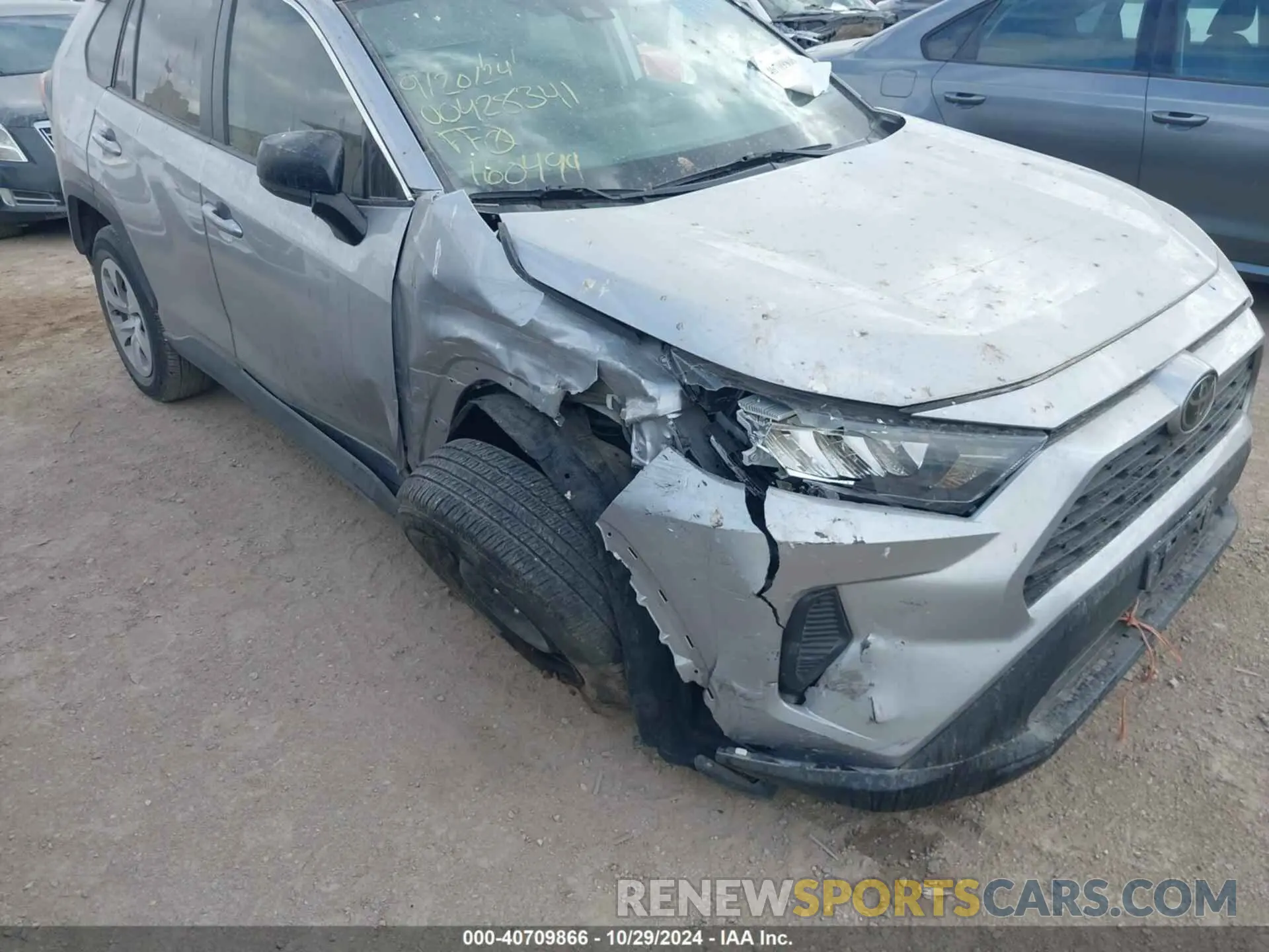 6 Photograph of a damaged car 2T3H1RFV0MC160499 TOYOTA RAV4 2021