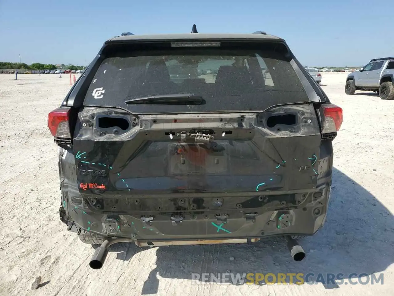 6 Photograph of a damaged car 2T3H1RFV0MC167548 TOYOTA RAV4 2021