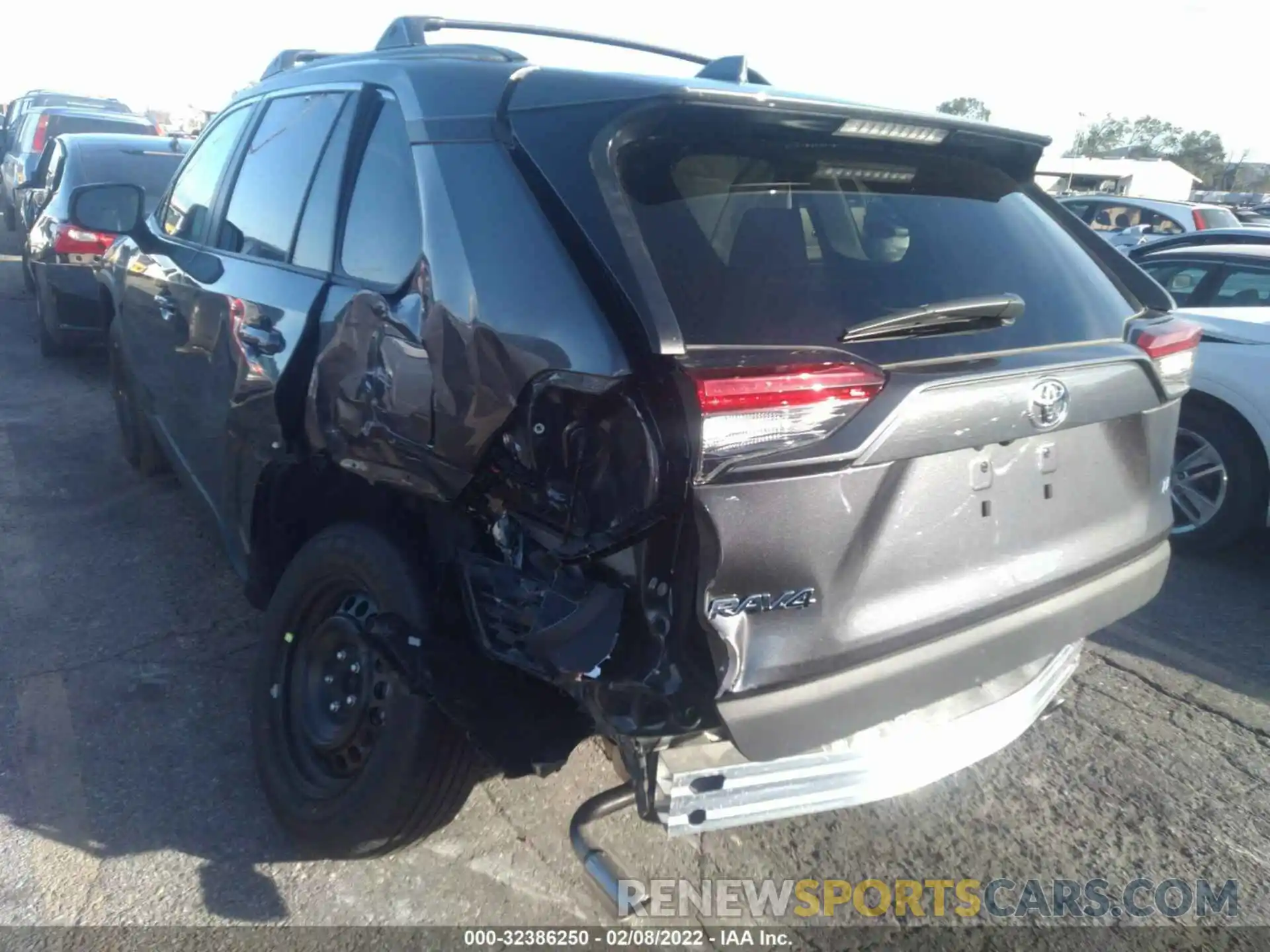 6 Photograph of a damaged car 2T3H1RFV0MC168747 TOYOTA RAV4 2021