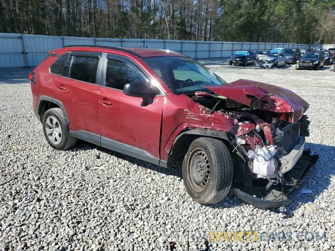 4 Photograph of a damaged car 2T3H1RFV0MW130658 TOYOTA RAV4 2021
