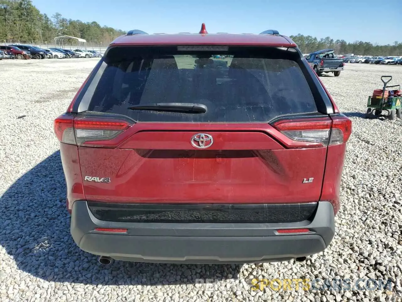 6 Photograph of a damaged car 2T3H1RFV0MW130658 TOYOTA RAV4 2021