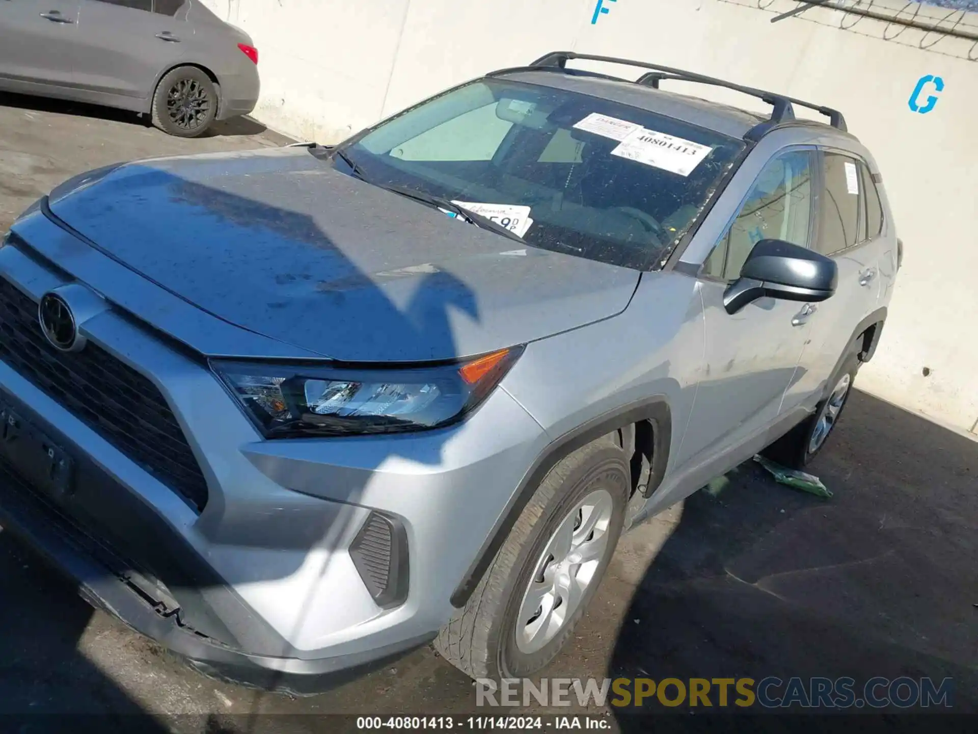 2 Photograph of a damaged car 2T3H1RFV0MW131339 TOYOTA RAV4 2021