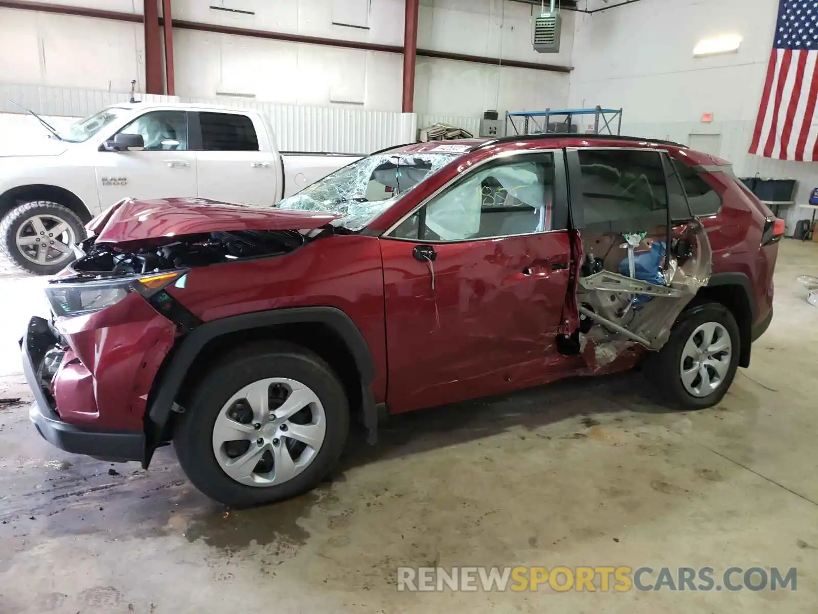 9 Photograph of a damaged car 2T3H1RFV0MW136489 TOYOTA RAV4 2021