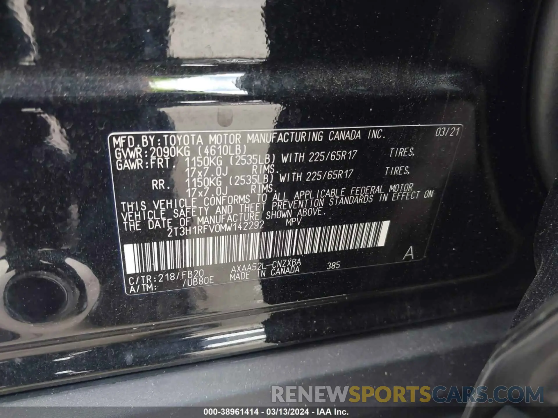 9 Photograph of a damaged car 2T3H1RFV0MW142292 TOYOTA RAV4 2021