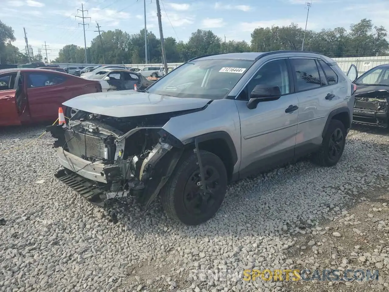 1 Photograph of a damaged car 2T3H1RFV0MW148206 TOYOTA RAV4 2021