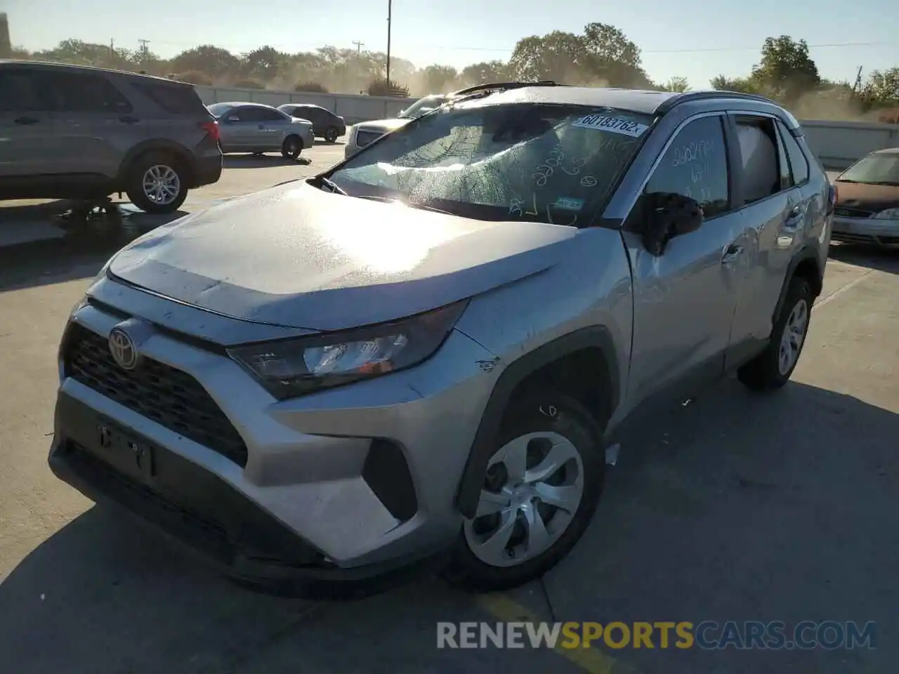 2 Photograph of a damaged car 2T3H1RFV1MC101915 TOYOTA RAV4 2021