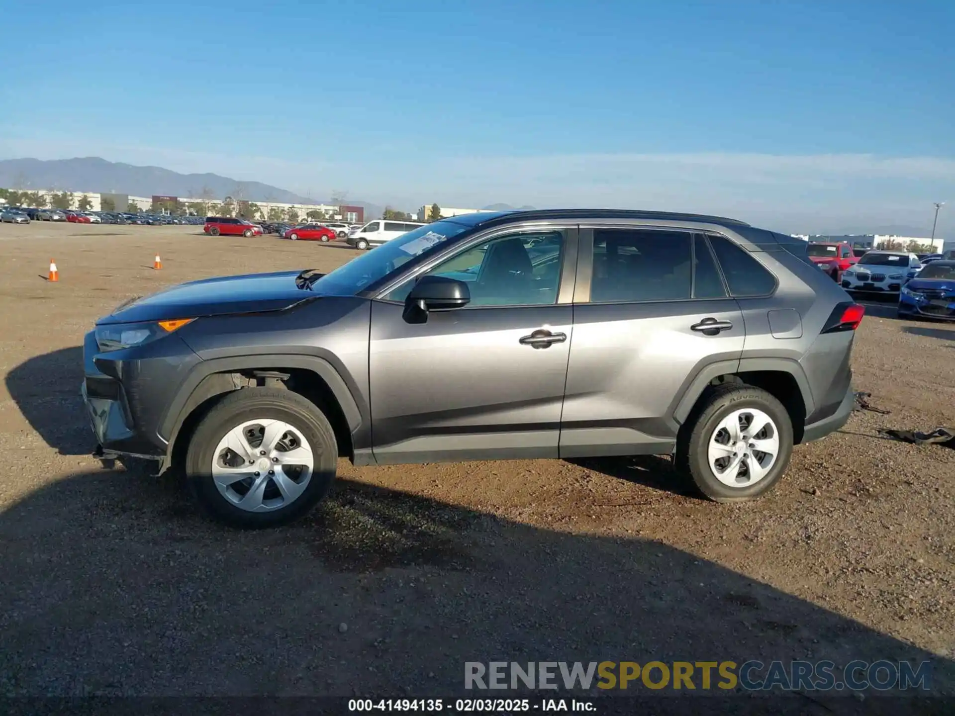 15 Photograph of a damaged car 2T3H1RFV1MC105320 TOYOTA RAV4 2021