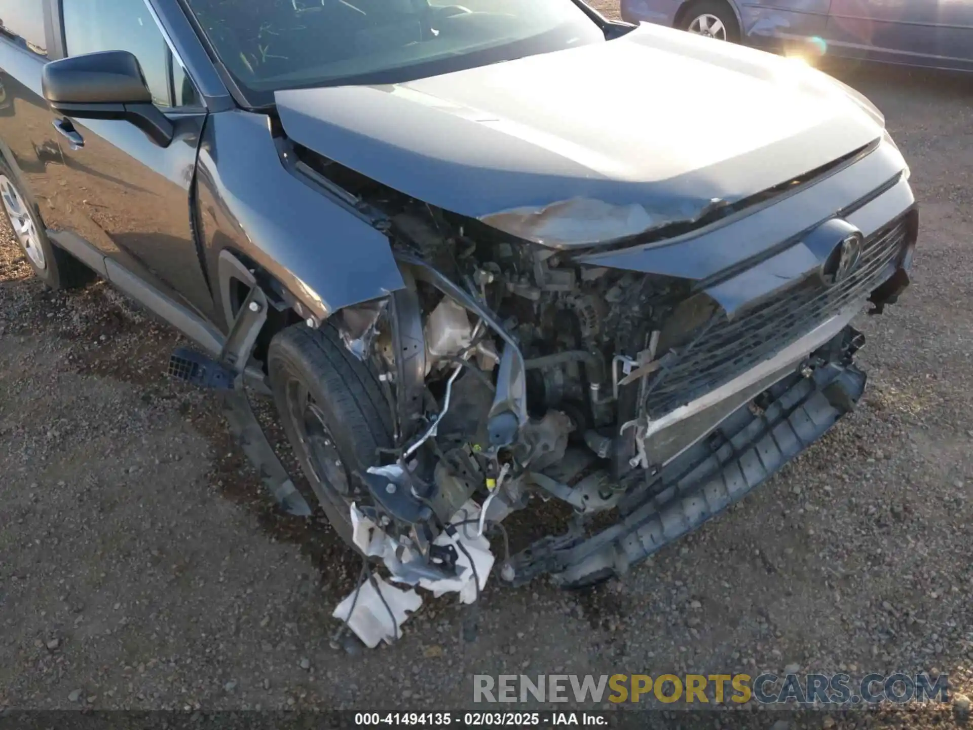 6 Photograph of a damaged car 2T3H1RFV1MC105320 TOYOTA RAV4 2021