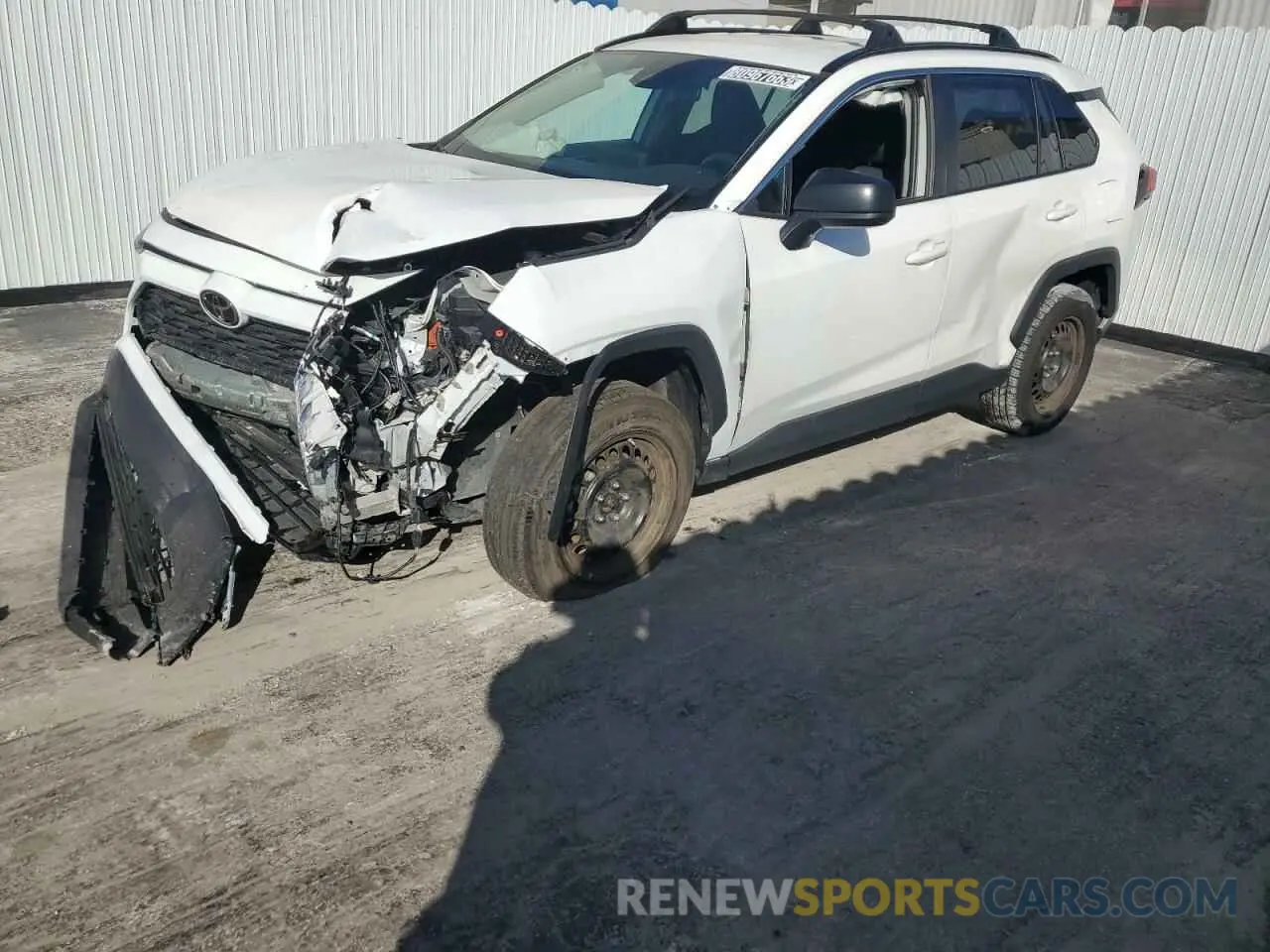 1 Photograph of a damaged car 2T3H1RFV1MC118536 TOYOTA RAV4 2021