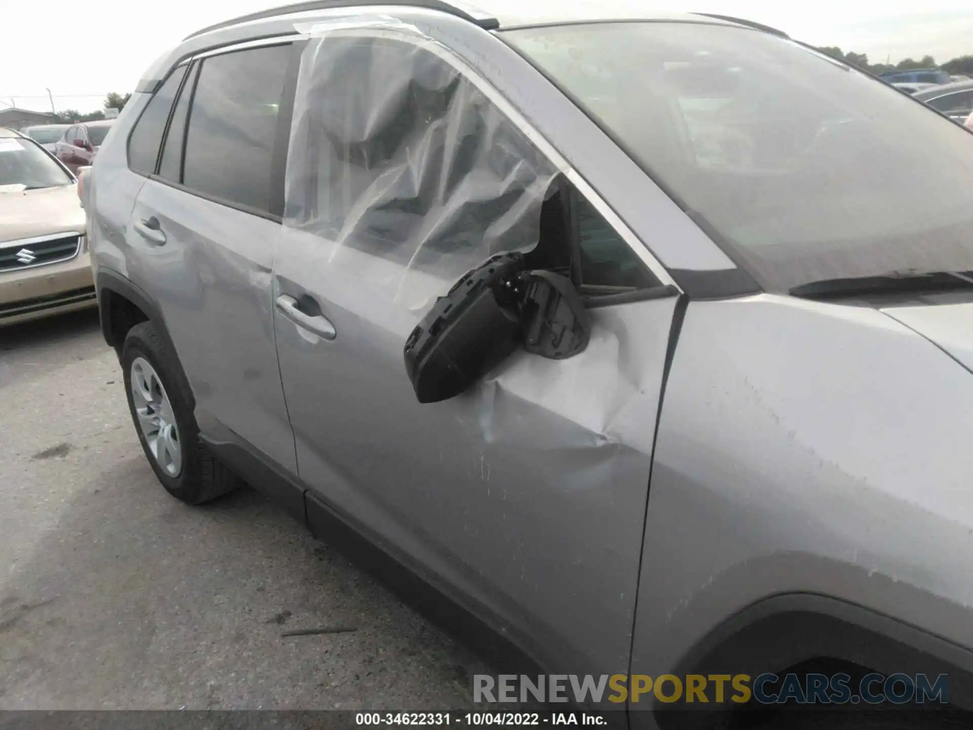 6 Photograph of a damaged car 2T3H1RFV1MC143470 TOYOTA RAV4 2021